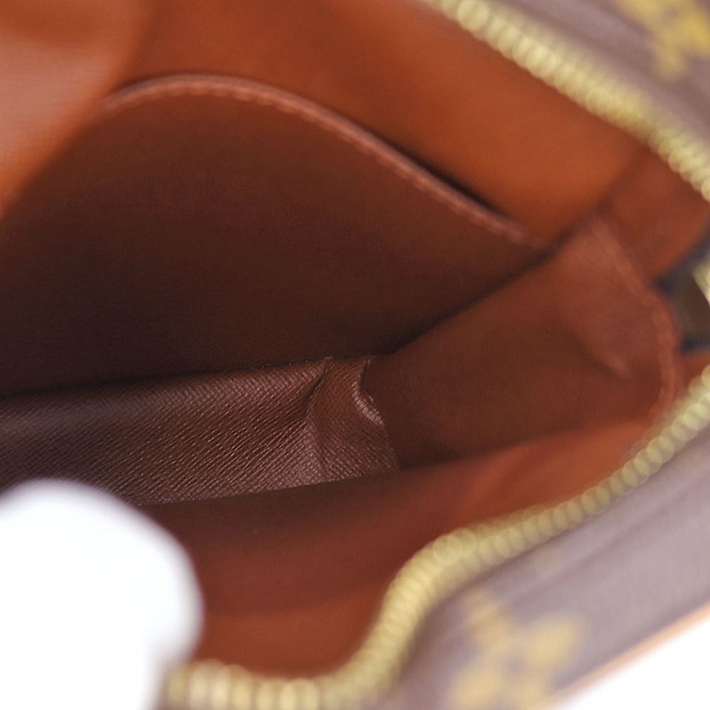 Louis Vuitton Danube Shoulder Bag Monogram - Picture 6 of 8